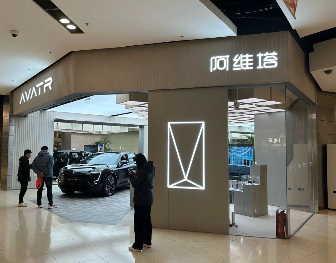 安朱华荣背水一战充满未知凯发K8旗舰厅退休前长(图2)