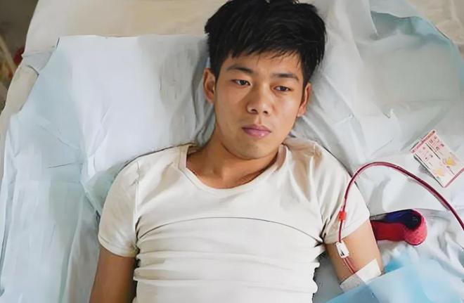 苹果手机”的安徽高中生现状令人感慨凯发平台13年前那个“卖肾也要换(图8)